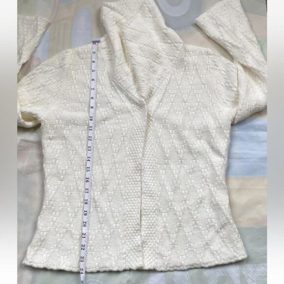 JM COLLECTION Women Small Cream One Snap Front Cardigan Knit Sweater NWOT - Picture 11 of 11